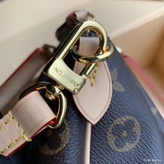 First bag ru Vuitton PM RIVOLI Louis 0607